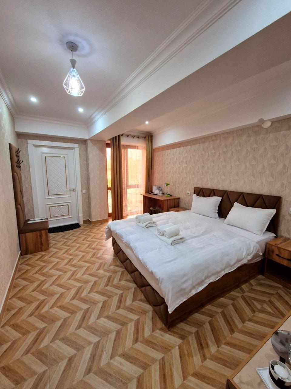 Samarkand Imron Hotel Exterior foto