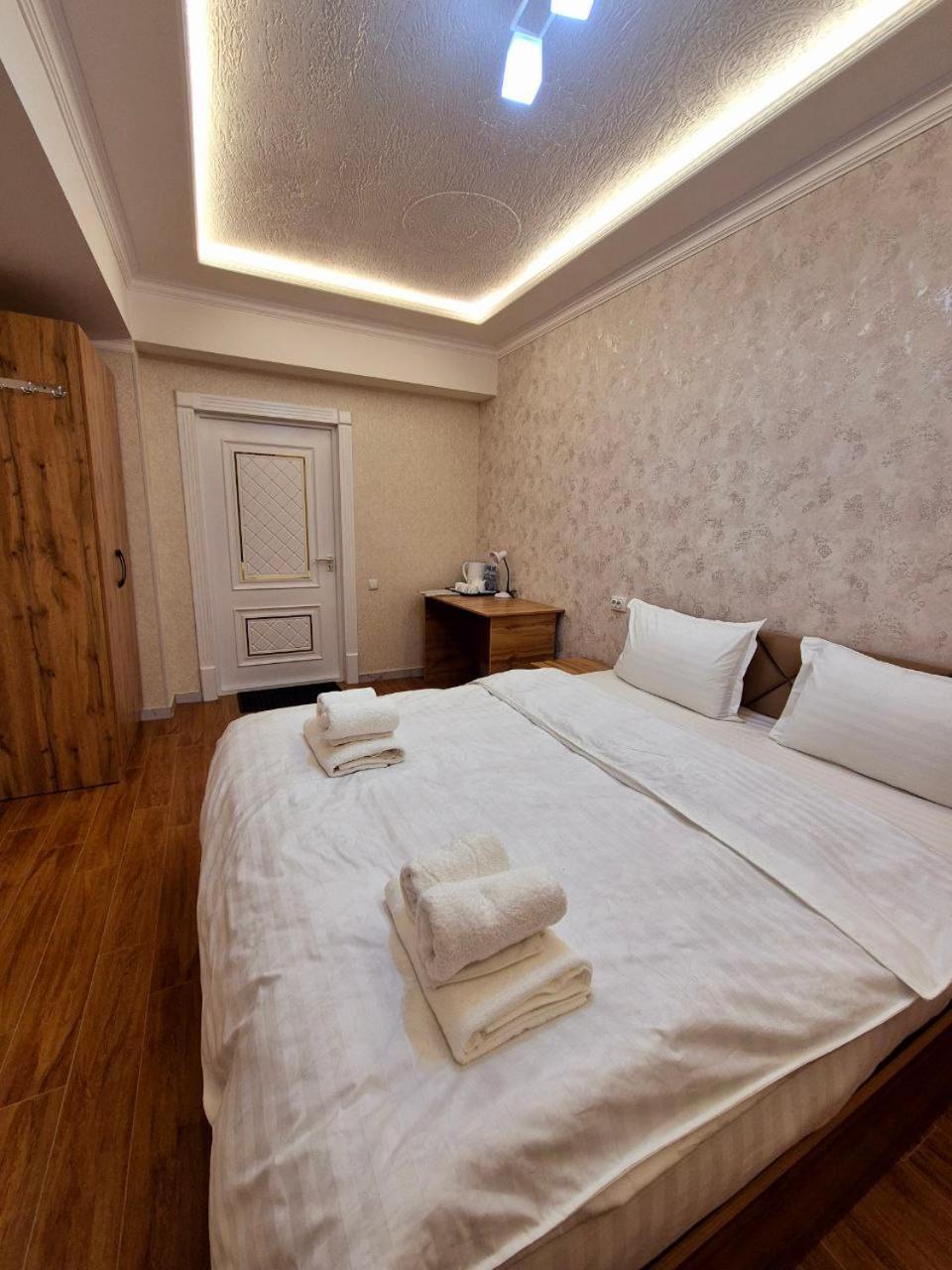 Samarkand Imron Hotel Exterior foto