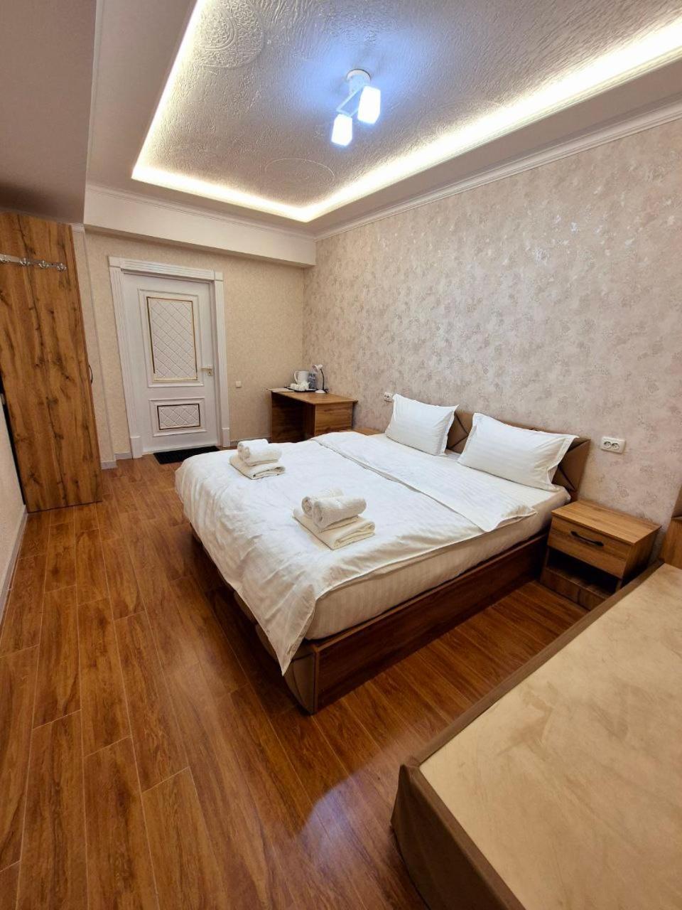 Samarkand Imron Hotel Exterior foto